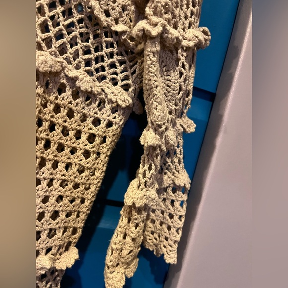 Sweet Magnolia Beige Crochet Cover Up Sz XL - Picture 6 of 8